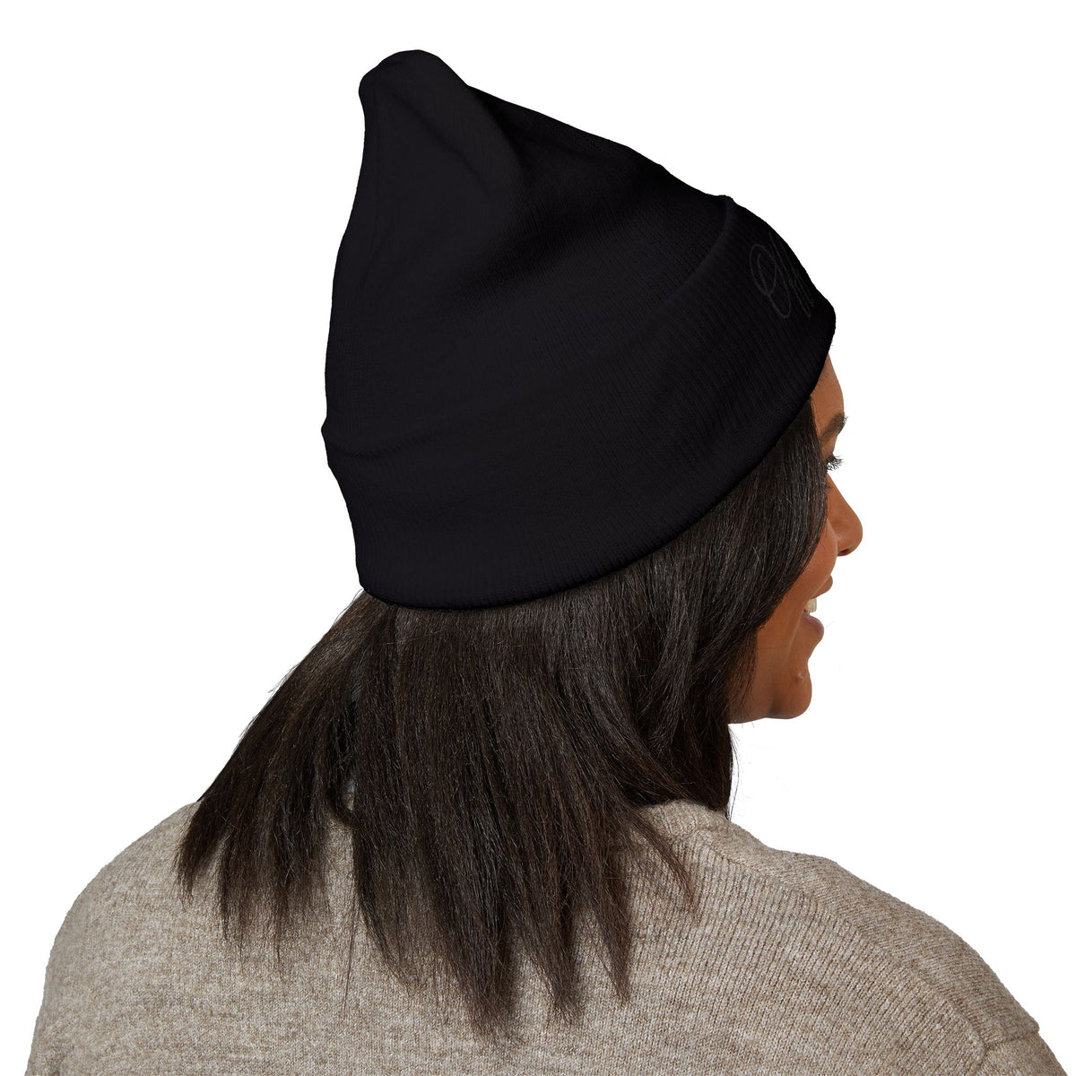 Off-Pisté Embroidered Cuffed Beanie